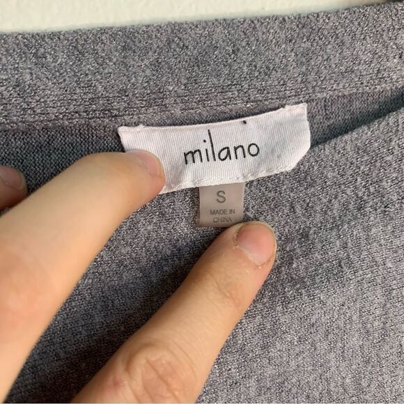 Milano Grey Rhinestone Dolman Sleeve Sweater Size Small - Picture 5 of 6